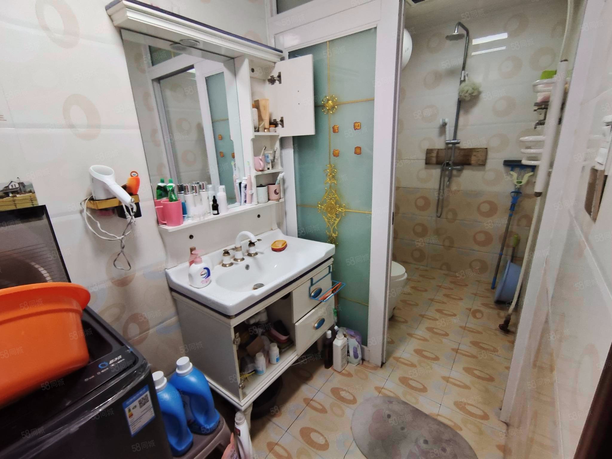 平樂(lè)街小區(qū)3室2廳1衛(wèi)98㎡南北168萬(wàn)