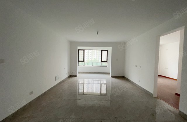 免大税带车位 新房未住 双卫紧挨时代美景 莲湖新城 水晶丽城