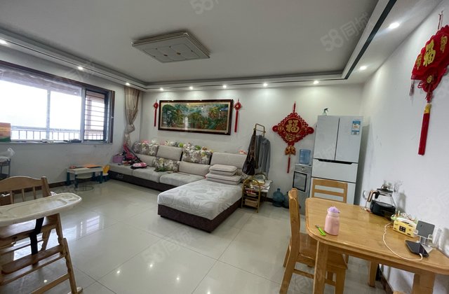 振兴路  旁 水晶郦城 精装三居 送储可按揭 三室朝阳