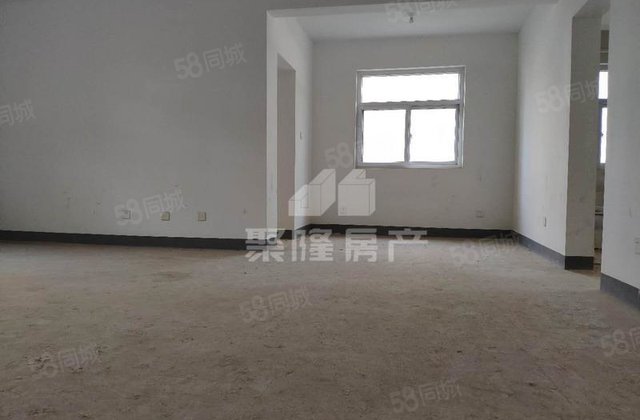 商品住宅 出行方便 房龄新 密度低 医疗配套成熟 南北通透