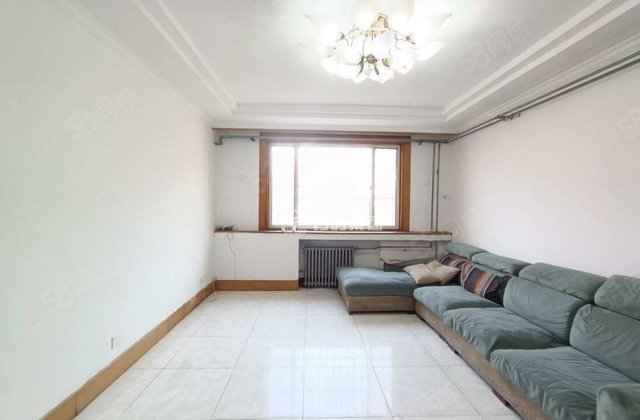 急售 香江附近 三里铺 多层三楼 免大税