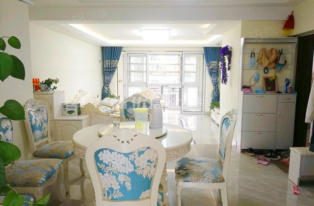 马来西亚园3室2厅135㎡163万二手房图片