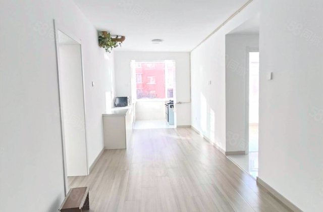 华侨休闲广场2室1厅66.7㎡38万二手房图片