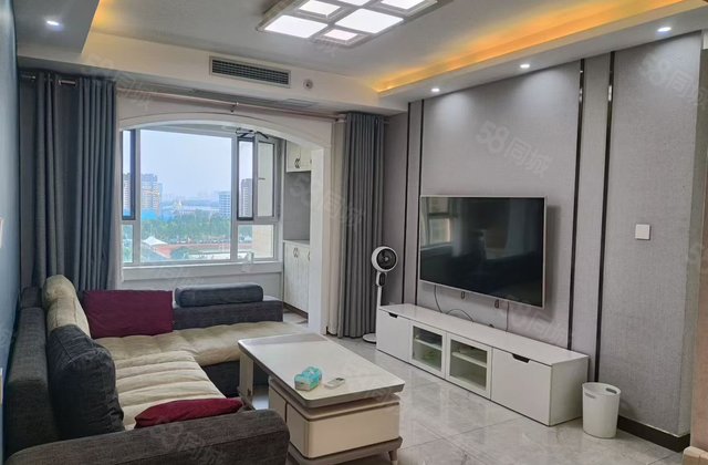 九州国际精装2室 带车位。中间好楼层