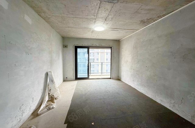 华侨城天鹅湖4室2厅143.09㎡208万二手房图片