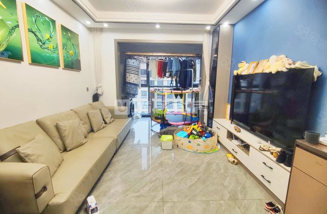 融创君庭云邸3室2厅102㎡110万二手房图片