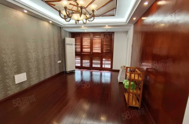 天一家园(海曙988弄)3室2厅126.26㎡196万二手房图片