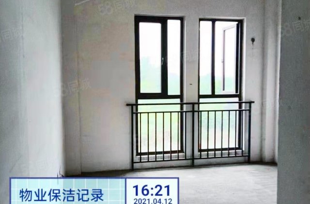 杜鹃城千万间(别墅)3室2厅127.63㎡110万二手房图片