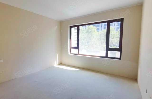 中海同心湖境4室2厅155㎡128万二手房图片