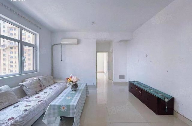 松桂大街 孟达国际A4三室东边户 带车位 储 随时看房