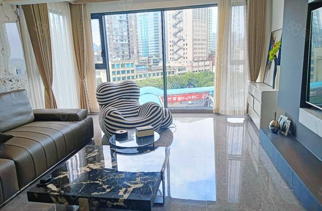 师大吟峰苑4室2厅129.22㎡115.8万二手房图片