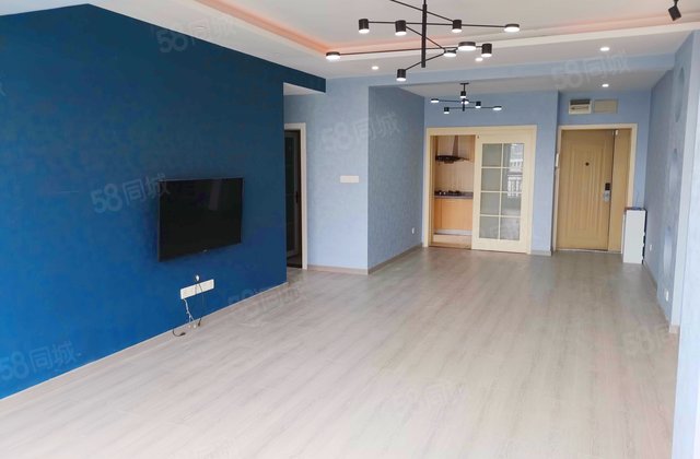 万象时代5室3厅172.39㎡200万二手房图片