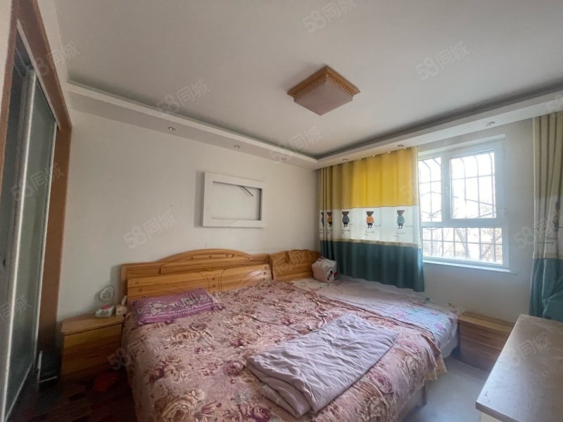 雅典娜三楼118平米带地下室,售价63万可议价,雅典娜花园-克拉玛依58