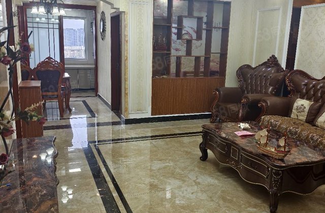 急售，精装三室，东昌本部，中华御苑，市中心，金鼎