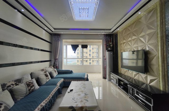 东昌实验 一梯两户 四室双卫赠送车位储藏室 东昌甲第东昌丽都