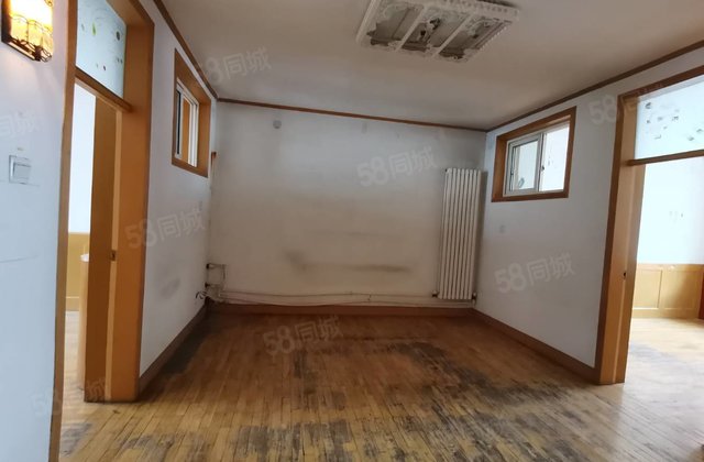 文轩总校 老一中 外国语低楼层3室2厅