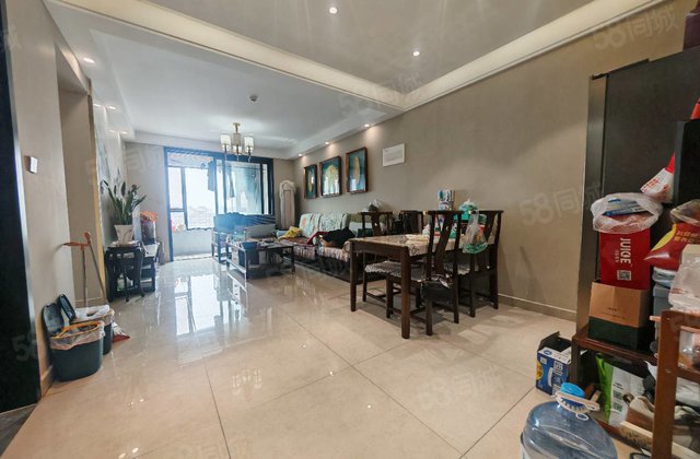 新一中外国语，观景东昌湖，送储，急售，精装修随时看房。