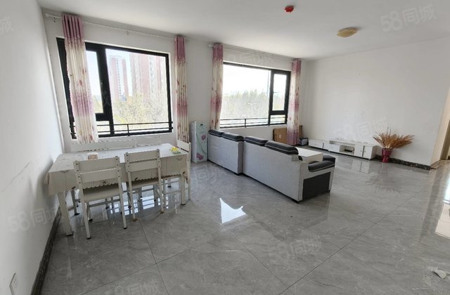 东昌中学，18层小高，东边户。百合新城，桃李天悦，锦绣官邸