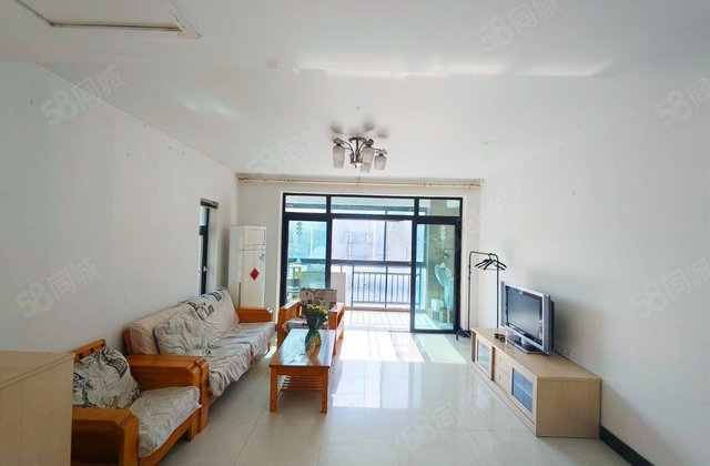 嘉业阳光假日3室2厅148㎡235万二手房图片