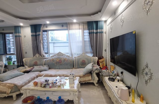 民生2号院  昌润南路 一中外国语  电梯三室精装边户