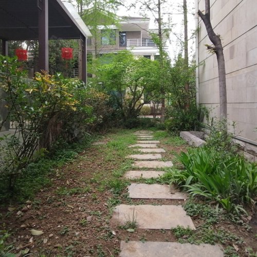 33㎡ 南北共3层 曲江枫林溪园               