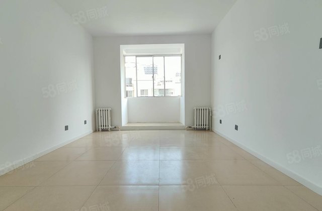 文轩外国语闸口52万非顶楼