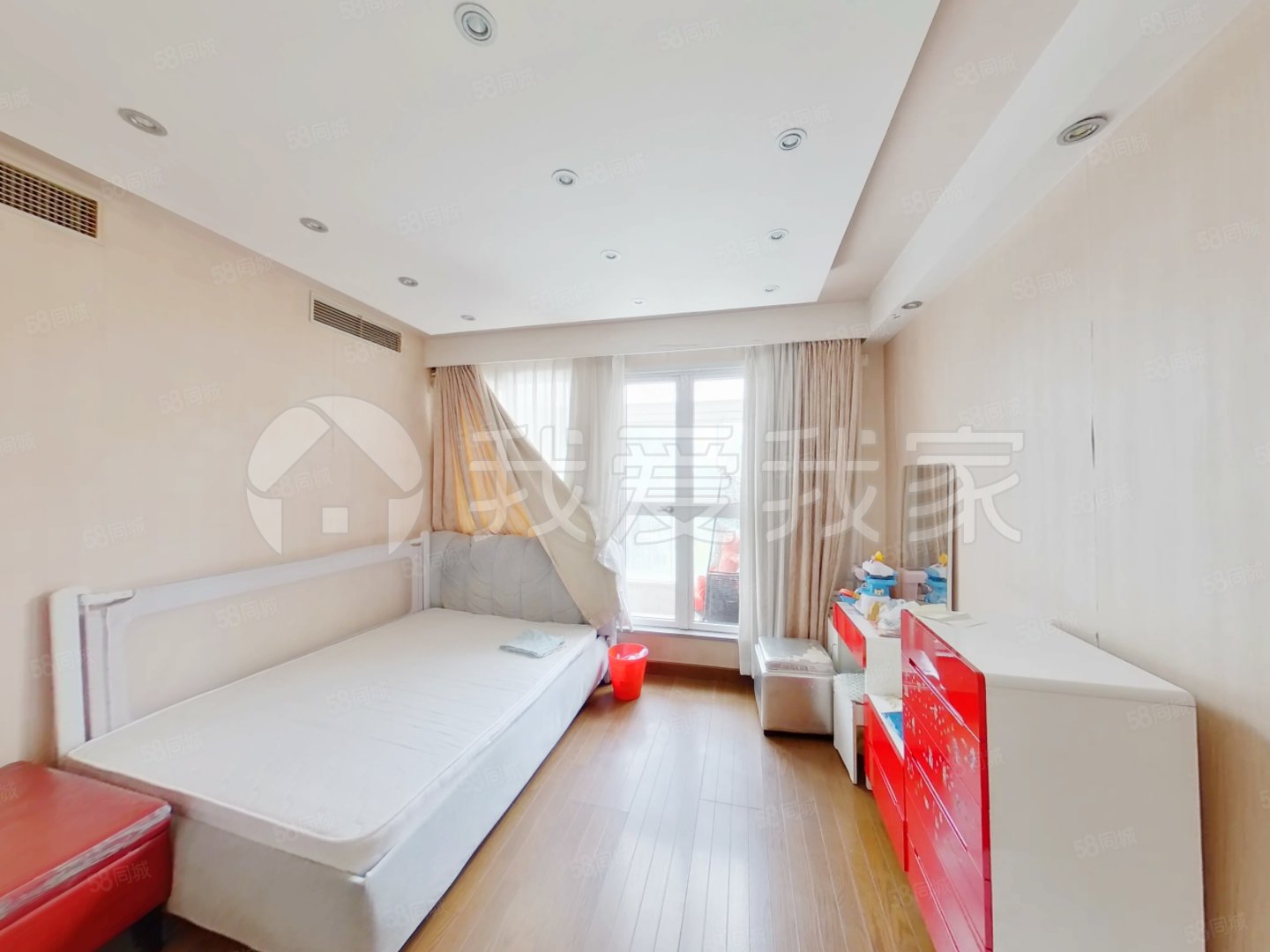 吉晟別墅4室3廳4衛(wèi)234.56㎡南北1188萬