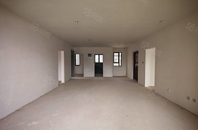 绿地蔚蓝城3室2厅131.58㎡68万二手房图片