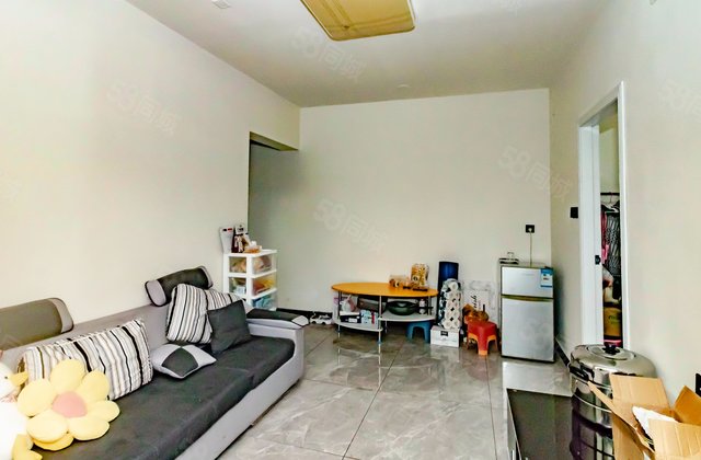 五唯一宝安石岩德政路汇邦名都花园(三期)2020年建造中层(共36层)南