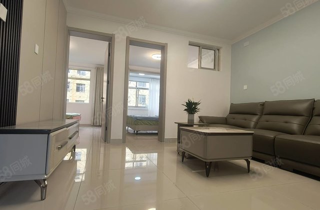 西临，乐园  ，湖北小区，精装修三室一厅，拎包入住