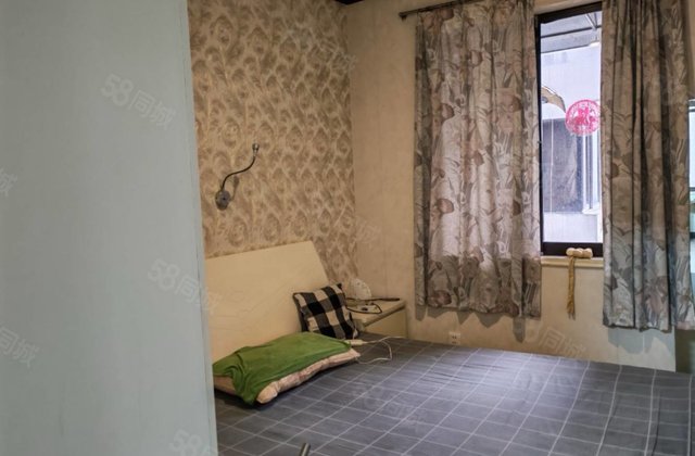 榕荫路10-20号小区2室1厅52.34㎡45万二手房图片