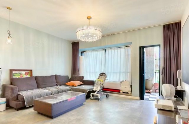 成都雅居乐花园4室2厅157.2㎡180万二手房图片