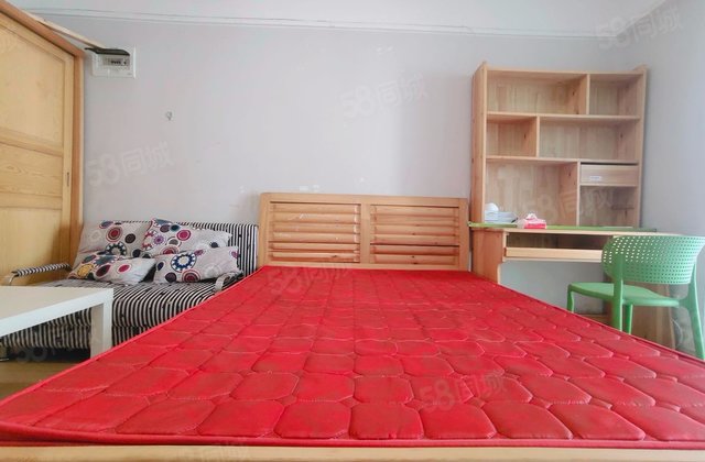 万科城(三期商住楼)1室1厅35.19㎡22万二手房图片