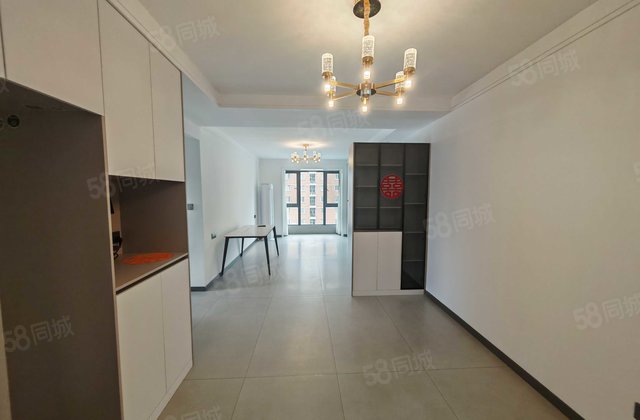 帝都国际城东区2室2厅93.29㎡95万二手房图片