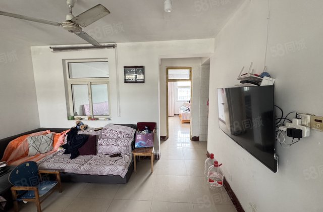 龙山花园小区 医疗配套成熟 南北通透 商业配套齐全 商品住宅