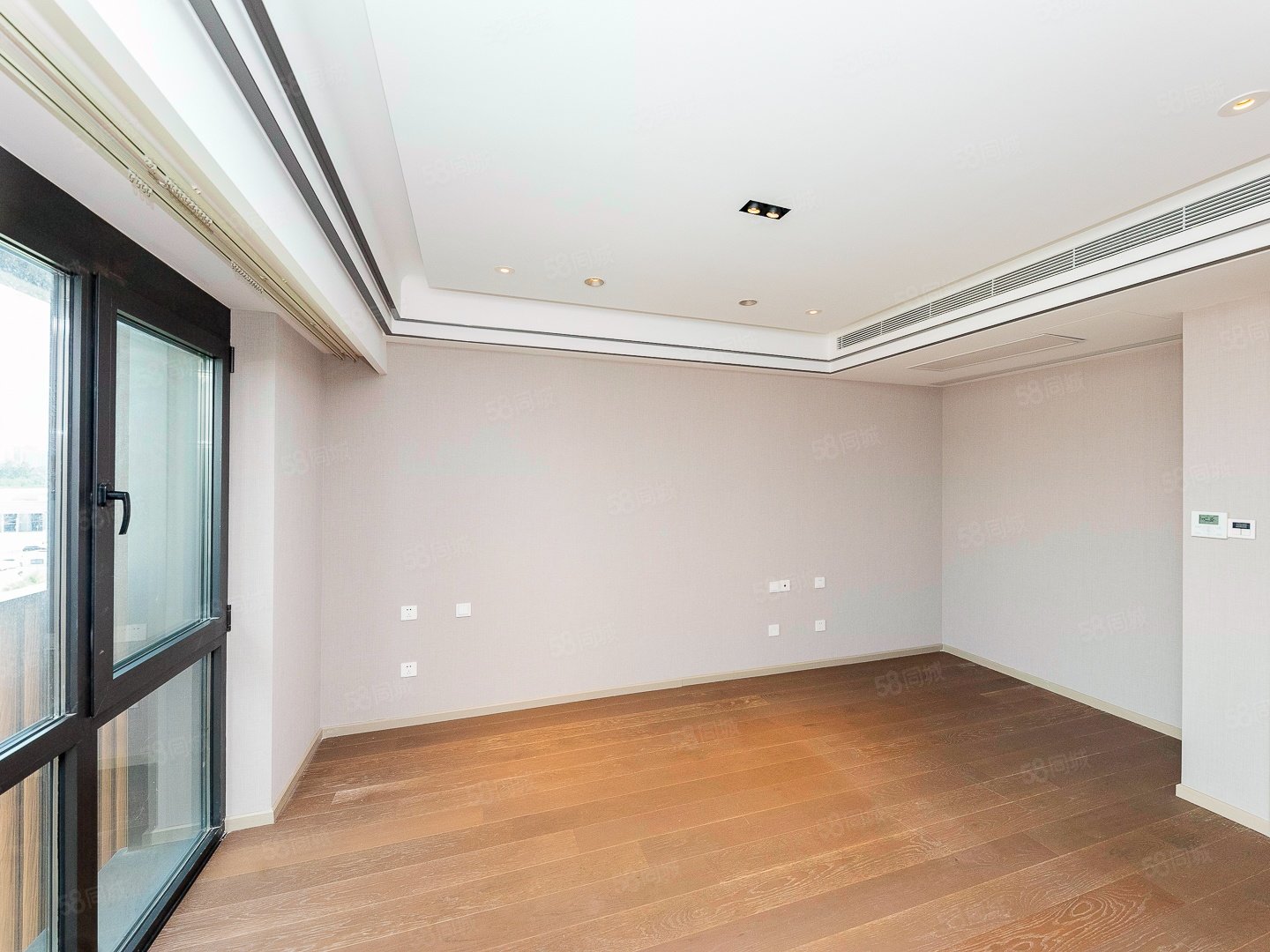 萬柳書院3室2廳2衛(wèi)218.38㎡南北5900萬