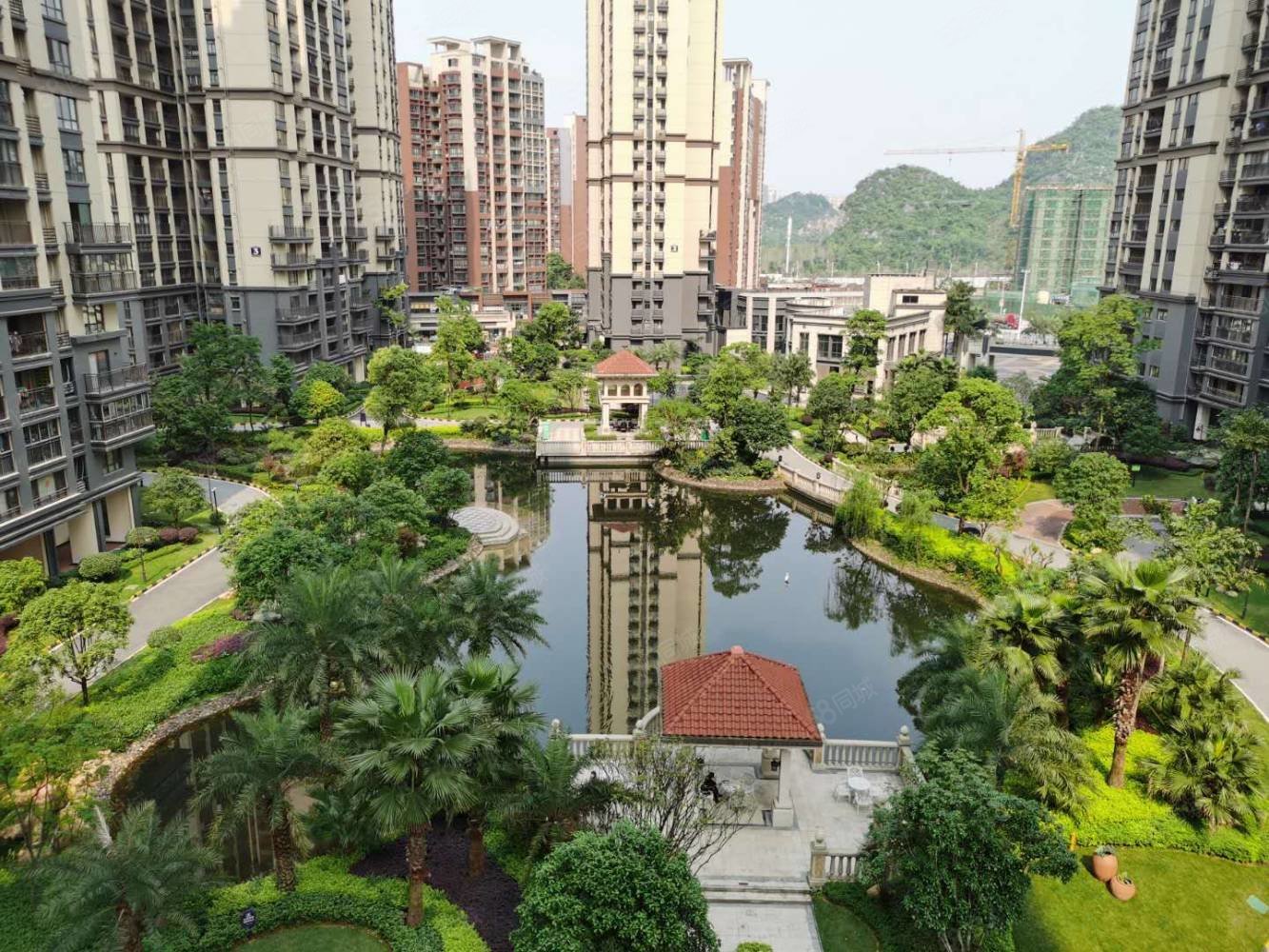 彰泰品质复式楼送30露台可改六房三卫随时看