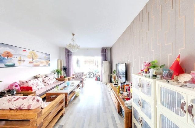 泉景天沅秀园3室1厅146.24㎡285万二手房图片