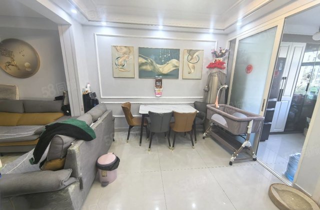 中医院西邻 聊大北门 文轩八中 羡林苑精装四楼 三室有证