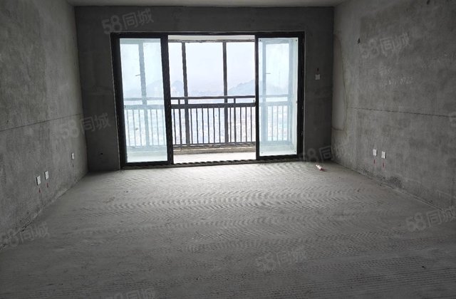 德天国际广场二期3室2厅134㎡60万二手房图片