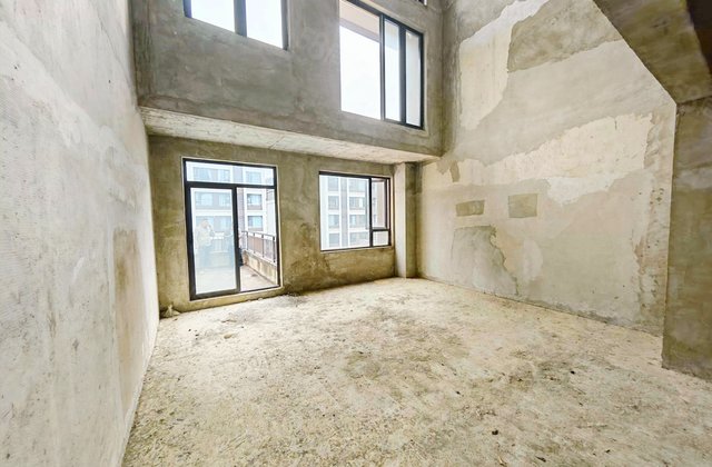 万科新都荟(三期别墅)3室2厅109㎡138万二手房图片