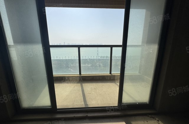 观澜盛世(南区)3室2厅133㎡95.8万二手房图片