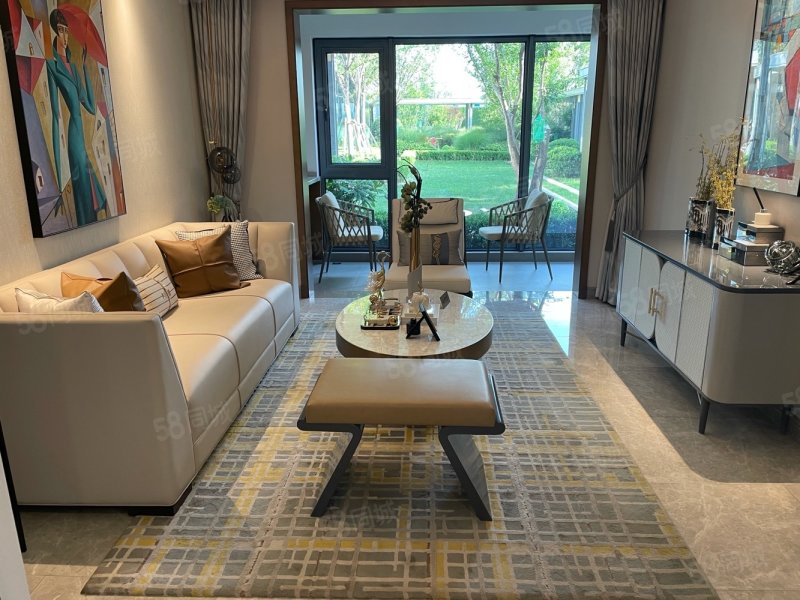 优高处低洼之地 南连龙子湖 西接北龙湖 优胜路 郑州一中