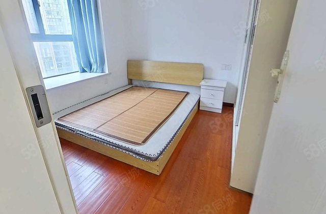 南澳公馆1室1厅49㎡28万二手房图片