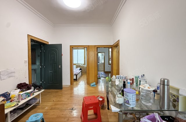 青旅宿舍3室1厅65㎡52.8万二手房图片