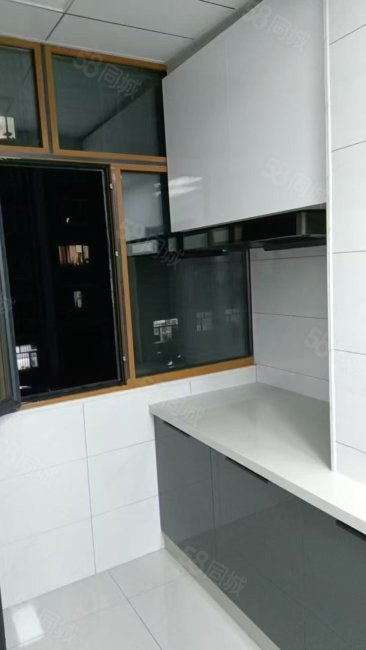 怡安小区2室1厅1卫60㎡南北24.8万