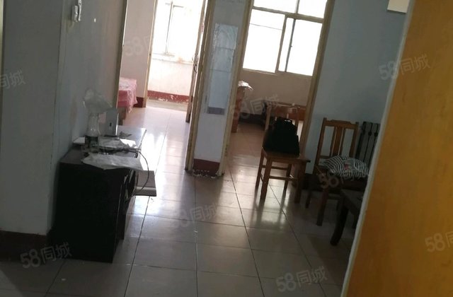 近广场 超低密度 企业力荐送家具送地下室房东直卖房东直卖