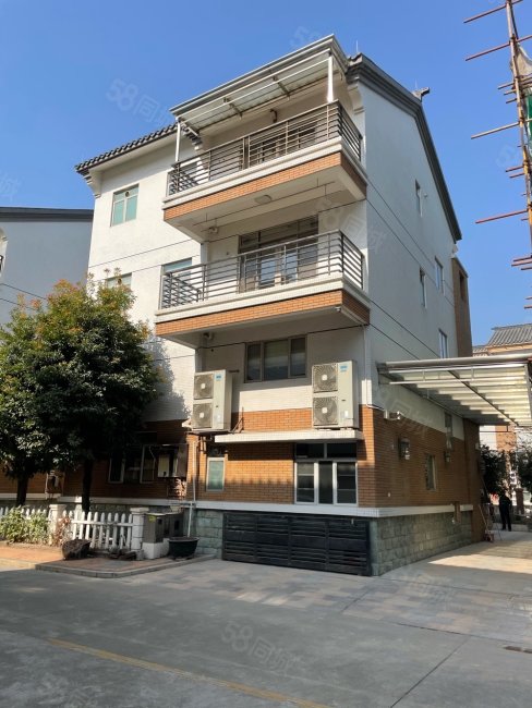 金沙丽水独立别墅,前后180方花园,可停4台车,多间别墅放售