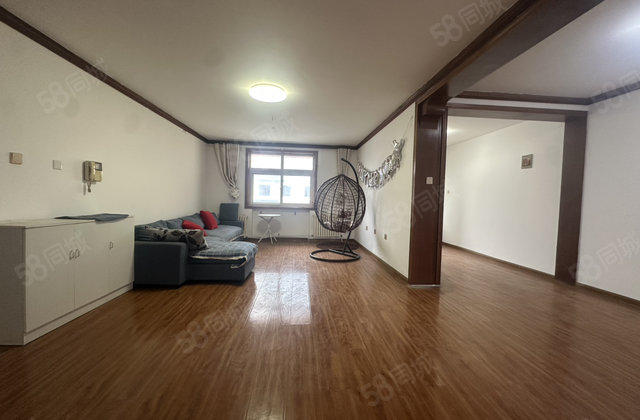 亚太世纪花园3室2厅137㎡133万二手房图片