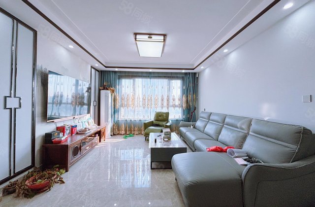 急售 民生凤凰城三室 婚房全屋定制家具 免大税 送车位储藏室